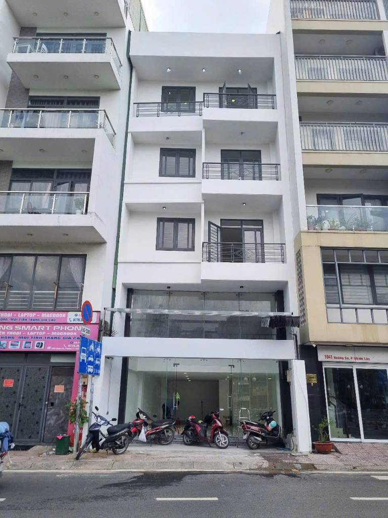 Bán nhà mặt tiền Hoàng Sa Quận 3, 6.6 x13m CN 88m2, 6 tầng chỉ nhỉnh 32 tỷ