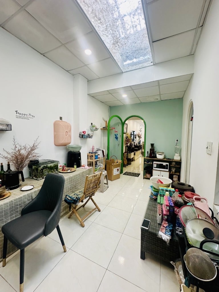 BÁN NHÀ MẶT TIỀN KINH DOANH PHƯỚC BÌNH, THỦ ĐỨC, SÁT NGAY ĐỖ XUÂN HỢP, CHỈ NHỈNH 12 TỶ