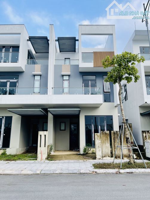 Nhà đẹp mặt tiền KQH BGI, Huế gần Hoàng Quốc Việt, Huế giá rẻ