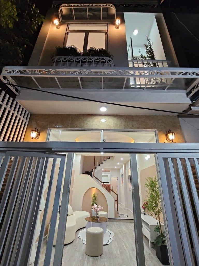 Bán nhà kiệt Hải Phòng Thanh Khê, 2 tầng mới xây đầy đủ công năng, giá chỉ 4 tỷ nhỏ
