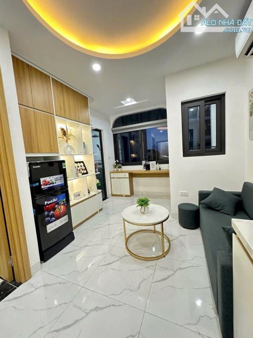 Tòa nhà dòng tiền Trường Chinh gần BV ĐH Y Hà Nội 19 phòng kk, DT 1.2 tỷ/năm, 2 thoáng.