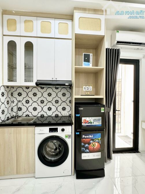 NGUYỄN CHÁNH TÒA CHDV 7T THANG MÁY, DÒNG TIỀN 65TR/ THÁNG GIÁ RẺ
