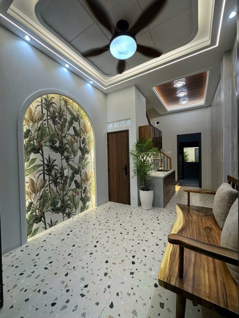 Bán nhà phạm Văn Chí, Quận 6, gần Chợ Bình Tây, dt 54m2, 4 Tầng, giá 5,95 tỷ