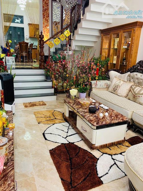Mặt tiền Bàu Cát 1 - 4x19m - 3 tầng st nhà mới đẹp cần bán gấp