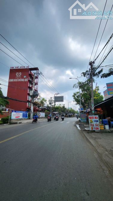 Giảm 7 Tỷ , Bán 1.000m2 ( 20 x 50 ) Kho Xưởng Thổ Cư đường Hương Lộ 2