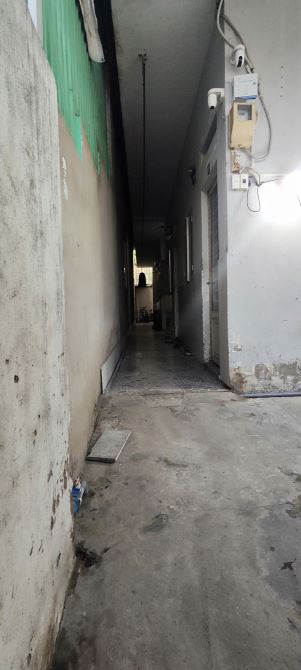 Bán dãy trọ 1T2L gồm 11 phòng hẻm đường số 6, Tăng Nhơn Phú B. Thu nhập 27tr/tháng.