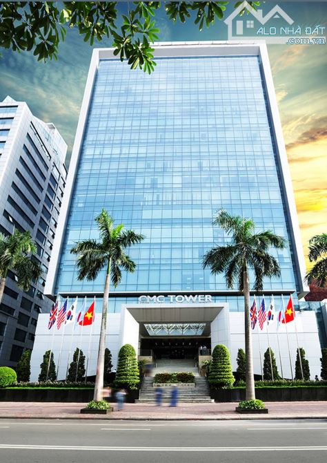 BÁN TOÀ VP QUẬN CẦU GIẤY DOANH THU 66 TỶ/NĂM - 2000M2