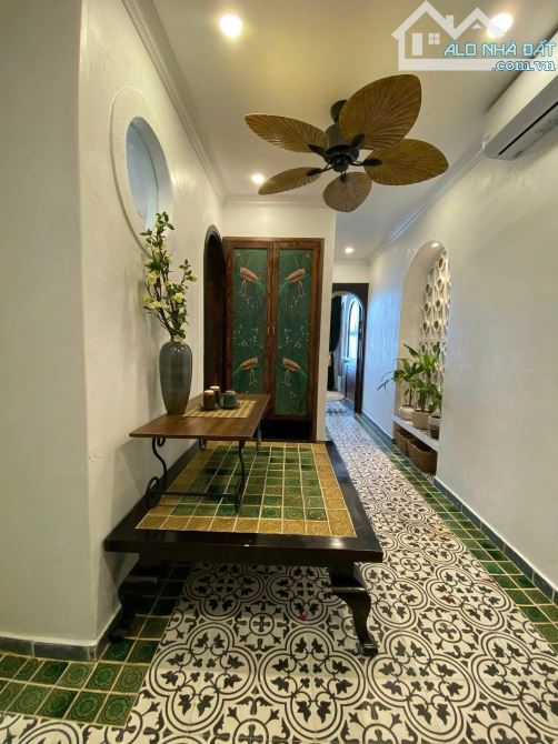 Căn hộ cao cấp THE MANOR - Mặt tiền đường TỐ HỮU - Đã có sổ - full nội thất - Chỉ 2,2xx tỷ
