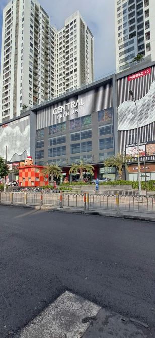 Bán Biệt Thự Nhà Phố 6m x 20m 4 Tầng Tạ Quang Bửu Quận 8 Ngay Central Premium KD Sầm uất.
