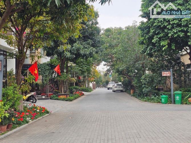 🏢Bán Biệt Thự 3 Tầng, Hud Trầu Cau, Võ Cường Nhìn Bể Bơi, Mt 8m Dt 144m2 Giá 19.8 Tỷ