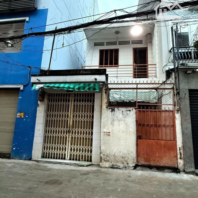 Khuôn Đất - HXH 5m - Khu Bàn cờ, P.3, Quận 3 - DT: 5,2m x 16,8m - Giá: 19,X Tỷ