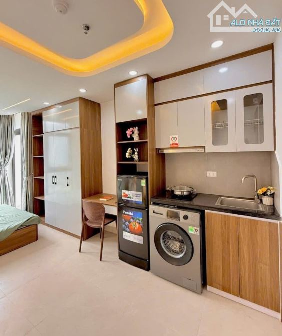 DUY NHẤT 1 CĂN TÒA CHDV (140M2*8T*40PKK) LƯƠNG THẾ VINH - ĐH HÀ NỘI - DOANH THU 2 TỶ/NĂM.