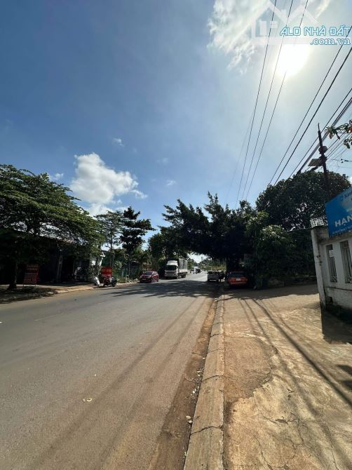 BÁN NHÀ KHO MẶT TIỀN Y NGÔNG. DT: 10,2x64M. GIÁ: 13 TỶ
