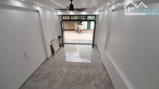 Bán nhà tại Chợ Hoa Quả, Sở Dầu, Hồng Bàng, Hải Phòng – 4–5 tầng, từ 50–60m², giá chỉ từ 5