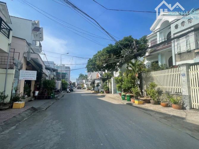 Bán nhà 1 trệt 1 lầu + 10 phòng trọ mặt tiền đường Quản Trọng Hoàng, P. Tân An, Tp Cần Thơ