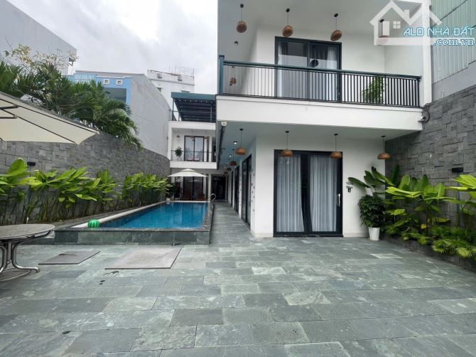Bán nhà riêng, 362 m², Sơn Trà