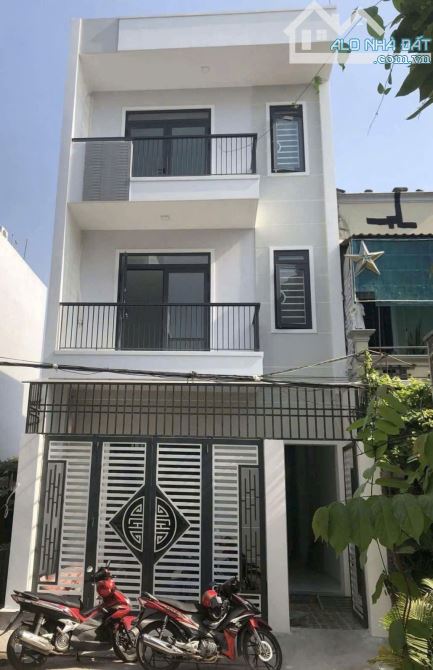 Bán CHDV 1T2L hẻm 72 Làng Tăng Phú, Tăng Nhơn Phú A. Sát Lê Văn Việt. 100m2/8.5 tỷ.