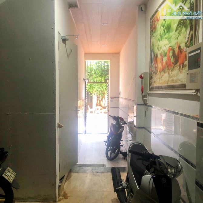 🌹Bán nhà trọ 4 tầng Hà Huy Giáp - 80m2 gần 4 trường đại học .Dòng tiền 40tr/ tháng.