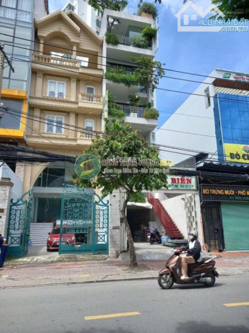 Bán Biệt Thự (Không Ngập Nước) MT Trần Xuân Soạn_Quận 7_DT: 7 x 30m_KC: Hầm 5 Tầng_48 Tỷ