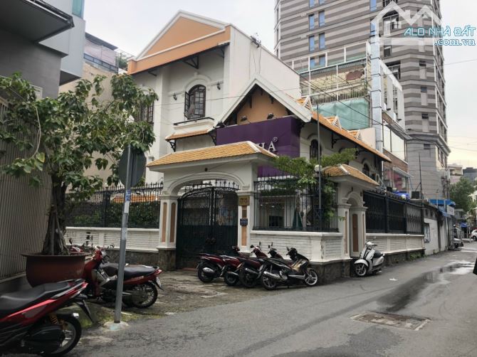 Bán Villa Góc 2 Mặt TIền khu K300, Tân Bình - 10 x 15m, 2 lầu - chỉ hơn 20 tỷ xíu