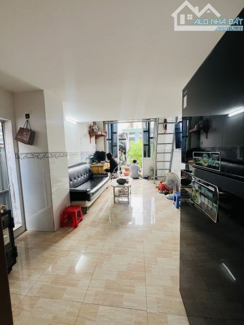 CHDV Đường Tăng Nhơn Phú – Dt 152m² (7.7x20m) – Dòng tiền 700tr/năm