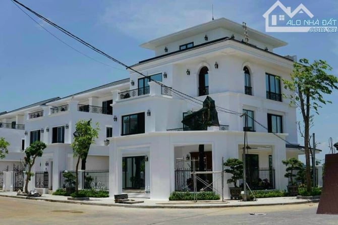 Biệt thự Làng Việt Kiều - 340m 3 tầng - đường 13m - Giá 25.5 tỉ gần AEON