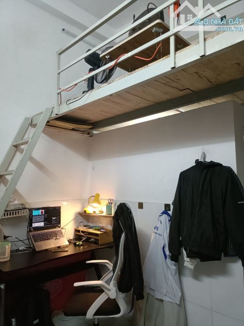 CHDV Đường số 6, Tăng Nhơn Phú B – Dt 81m² x 3 tầng, 11 phòng – 300tr/năm