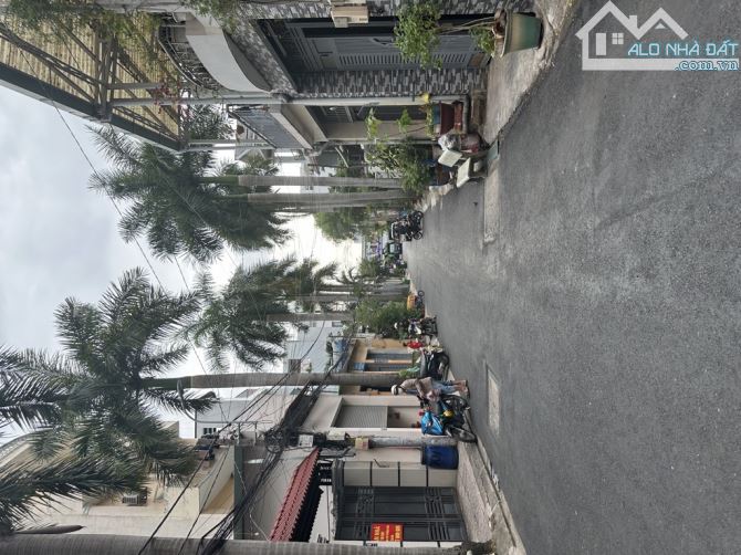 DÃY TRỌ TRUNG TÂM PHƯỚC LONG B- 2P ĐỖ XUÂN HỢP-ĐƯỜNG 6M-8 PHÒNG- 20TR- 152M2 CHỈ 10,5 TỶ