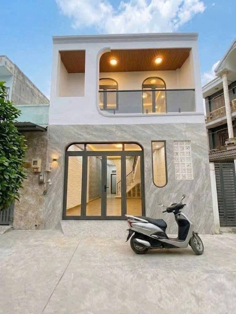 Bán nhà hẻm đường số 9, Bình Hưng Hòa dt 43,5m2 1 lầu, 2pn 3wc giá 3,68 tỷ