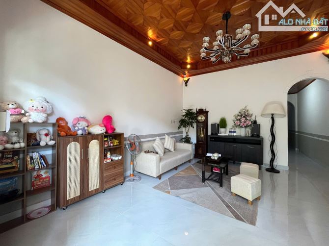 CẦN BÁN NHÀ PHỐ SRXD NGAY CHỢ 56M2 GIÁ 4.5 TỶ