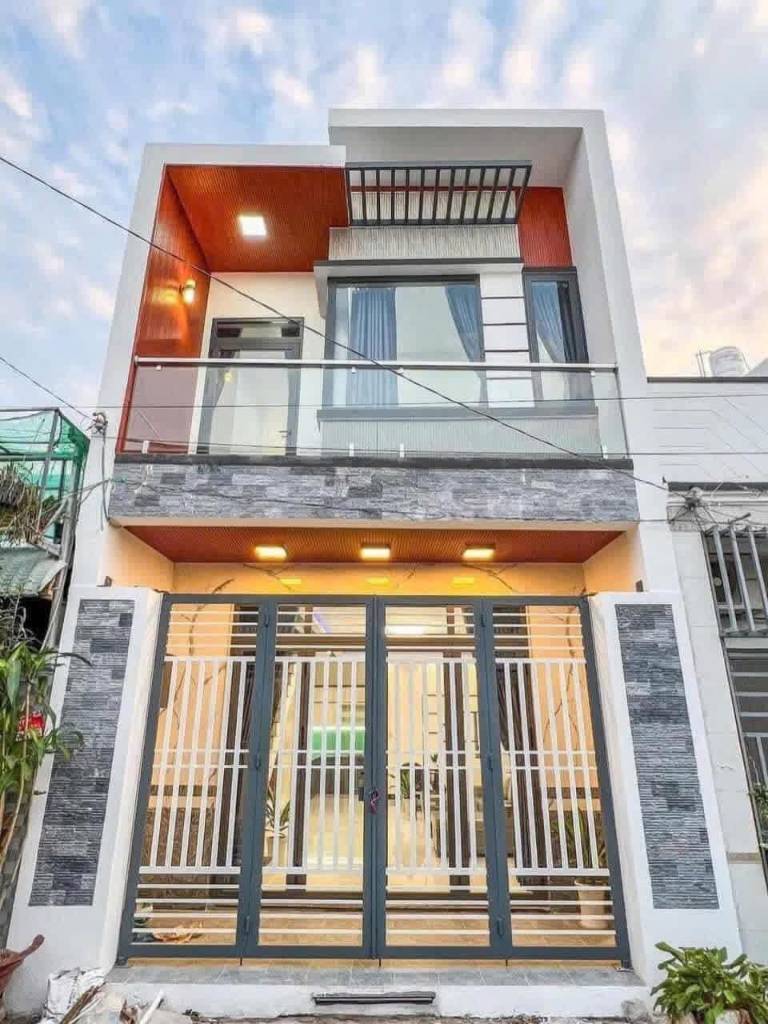 BÁN NHÀ XÃ PHONG PHÚ, BÌNH CHÁNH, DT 95M2, NHÀ 3PN, NTCB, SỔ RIÊNG