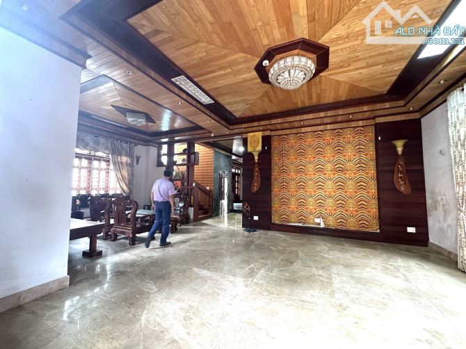 Bán nhà riêng, 461 m², Hải Châu