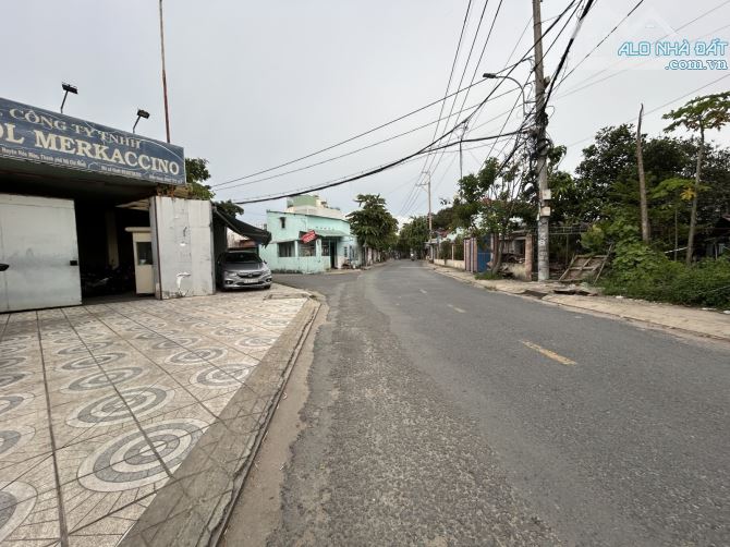 NẾU BẠN CÓ 10.9 TỶ THÌ... Mua đất nhỏ trong hẻm? HAY SỞ HỮU LÔ ĐẤT CÓ SẴN XƯỞNG VỚI D