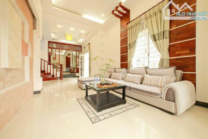 BIỆT THỰ 3 TẦNG – 2 MẶT THOÁNG – MẶT TIỀN LÝ THƯỜNG KIỆT