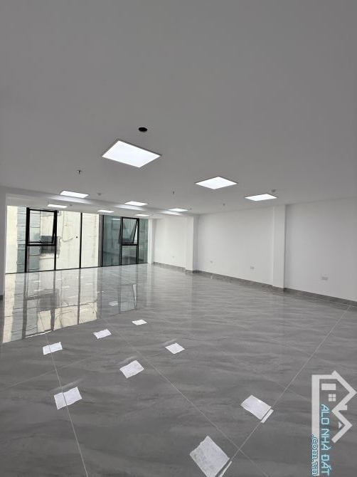 BÁN TOÀ VĂN PHÒNG MẶT ĐƯỜNG LÊ ĐỨC THỌ NAM TỪ LIÊM 115m2 x 11 TẦNG GIÁ RẺ BẤT NGỜ