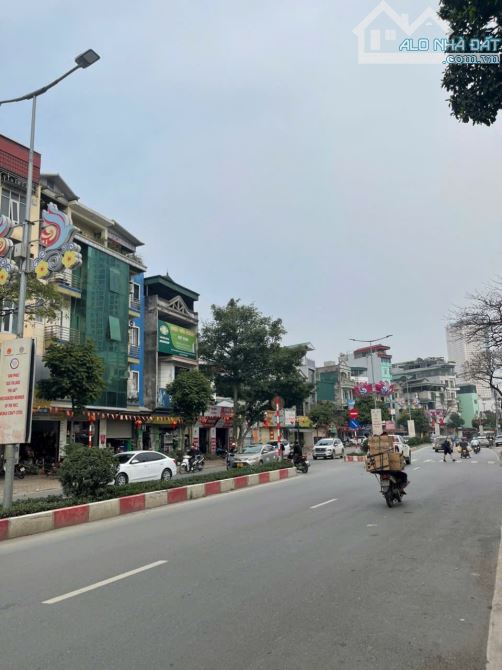 Bán gấp Toà Văn Phòng Phố Vạn Phúc, dt 90m2, mt 7m, Kinh doanh, dòng tiền, không lỗi, 55ty