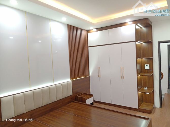 Siêu phẩm nhà đẹp giá 4 tỷ, 5 tầng mới tinh, full nội thất xịn, gần phố, gần trường học.