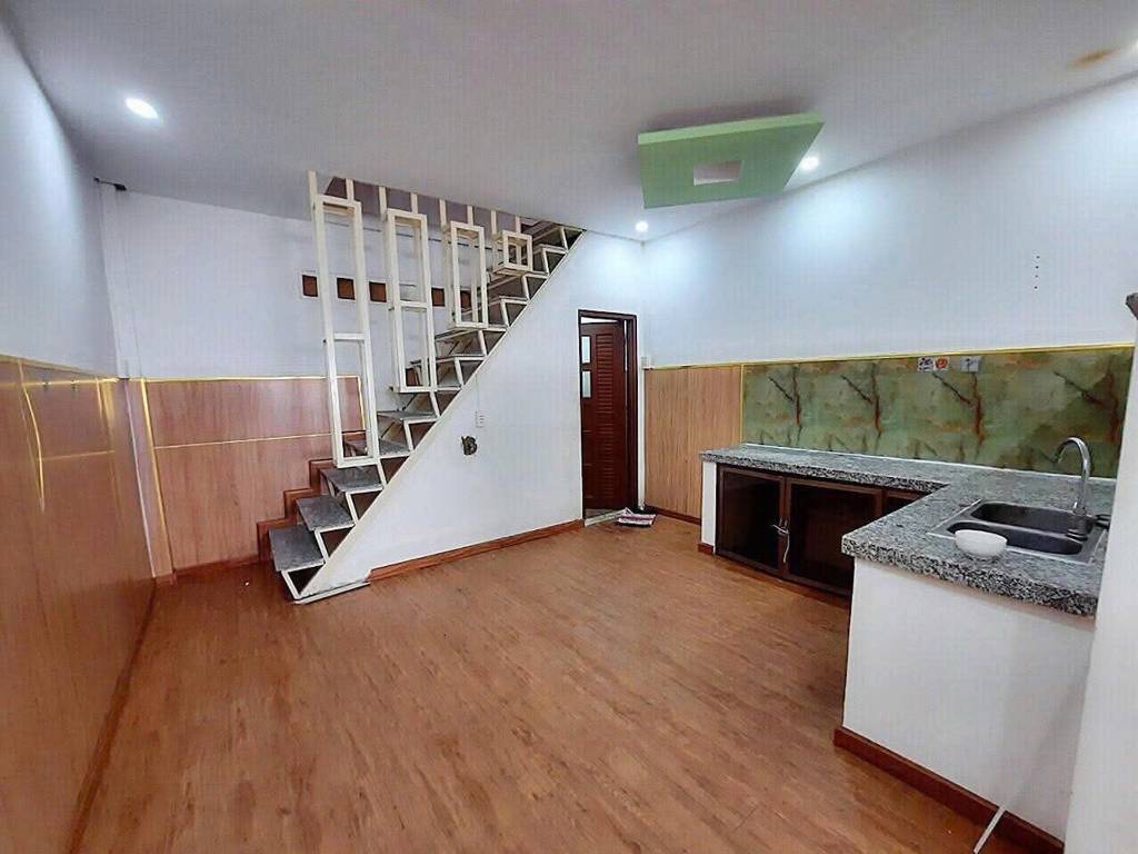 BÁN NHÀ NGUYỄN SƠN, TRUNG TÂM TÂN PHÚ, NHÀ 2 TẦNG MỚI ĐẸP, AN CƯ ỔN ĐỊNH, CHỈ 4.3 TỶ