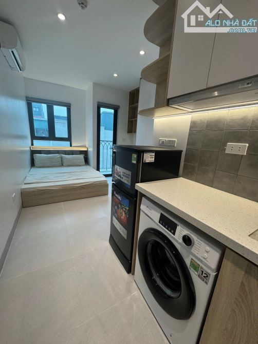 TOÀ CCMN VĂN QUÁN ĐƯỜNG 19/5-80M TỔNG 18 PHÒNG DOANH THU 1 TY/năm NT HIỆN ĐẠI KHÁCH SẠN