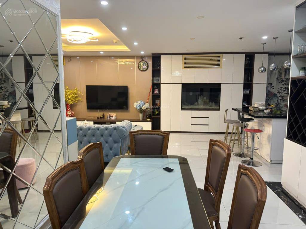 Bán chung cư S4 Seasons Avenue cao cấp khu vực Hà Đông, dt 117m2, giá 11,2 tỷ
