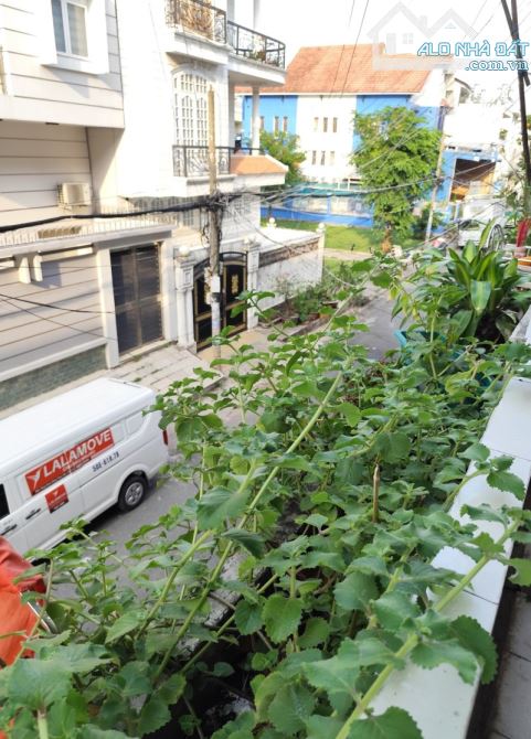 BÁN CĂN HỘ CHUNG CƯ BÌNH PHÚ QUẬN 6 - 52M² 2PN - SỔ RIÊNG - GIÁ 2.19 TỶ