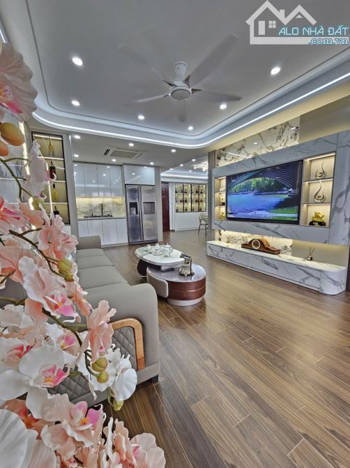 Bán căn hộ chung cư tòa Trung yên 1, Trung Hòa, Cầu Giấy, Hà Nội