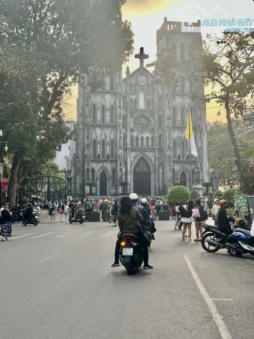 Bán nhà mới phố Nhà Thờ 39.5m, 5 tầng, mt 7m, kd homestay, giá 29.65tỷ