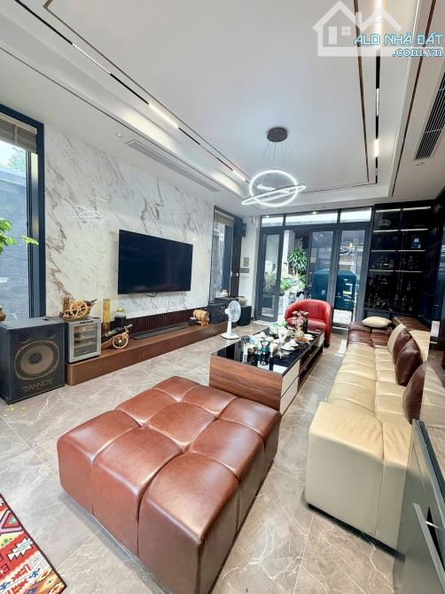 🌟BÁN BIỆT THỰ 4 TẦNG AN TRỰC HỒNG BÀNG THANG MÁY 273M GIÁ CHỈ 17,x TỶ🌟
