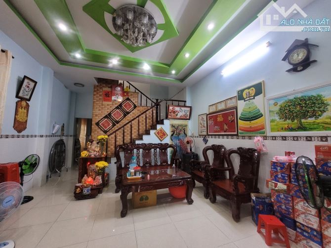 CHDV Phước Long B – 646m² (22×30m) – 29 căn – Dòng tiền 100tr/th