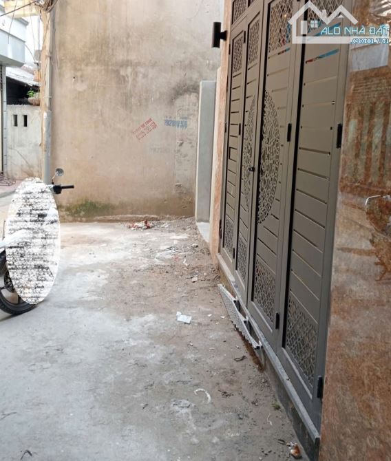 TÒA CHDV – CCMN MINH KHAI 81M x7T -20 TỶ – DOANH THU 1,4 TỶ/7%/NĂM-Ngõ nông, rộng