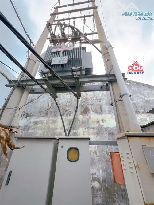 Bán xưởng gần 4000m2 gần ga xe lửa Hố Nai KCN Amata P.Long Bình Tp.Biên Hoà ------