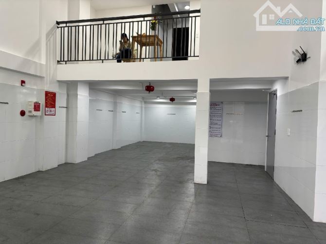 🏢 Siêu Víp! Căn Hộ 4 Tầng Mới Keng Tại Trung Tâm Hải Châu, Đà Nẵng! 🌟 Chỉ với 16,1 tỷ,
