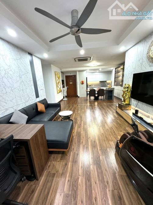 BÁN CĂN HỘ 3 PN Ở TÒA S2 GOLDMARK CITY 136 HỒ TÙNG MẬU- SỔ ĐỎ LÂU DÀI- NHẬN NHÀ Ở NGAY