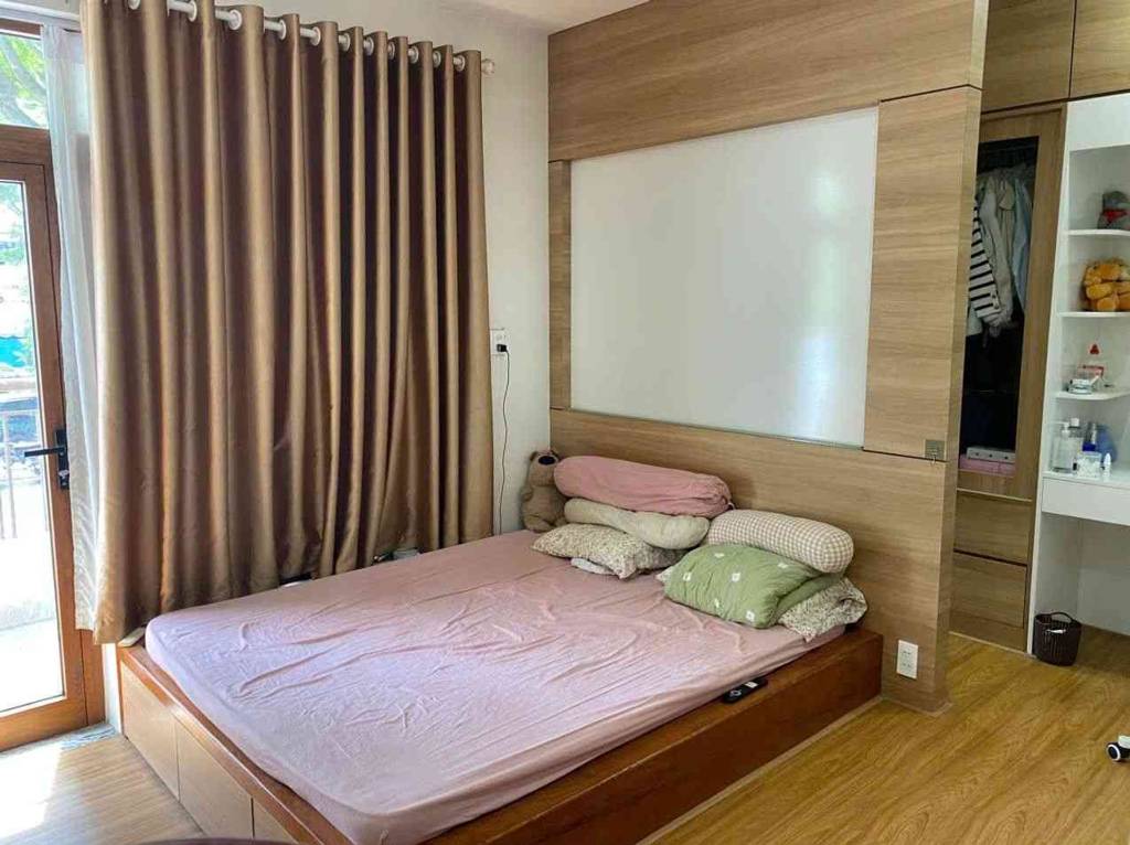 BÁN NHÀ MẶT TIỀN KINH DOANH XUÂN THỦY, CẦM LỆ ĐÀ NẴNG, 100M2 X 4 TẦNG, GIÁ 15 TỶ